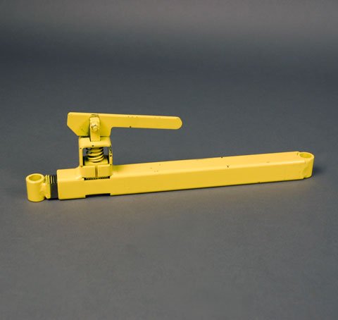 Arm Restraint Assy-Short - Manitowoc - C-727-09