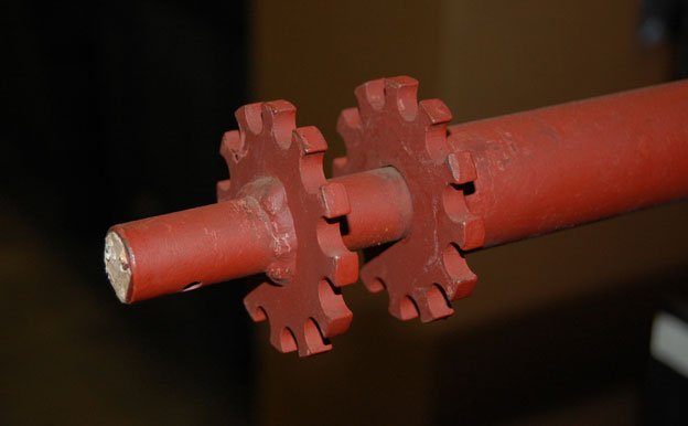 G&B/Manitowoc N21717-01 Sprocket Shaft Assembly $ 1,791.26 $ 1,612.14 $ 1,007.58