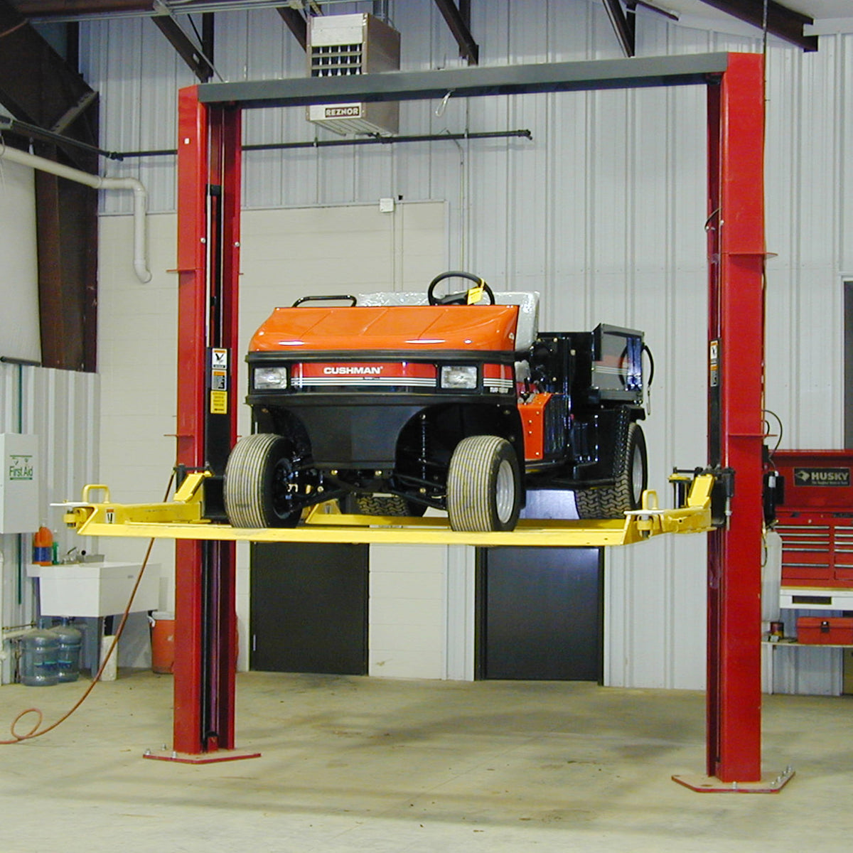 3-1/2" Wide Turf Tray / Fork Transition - 3-1/2" to 2-3/4" - Challenger - E10